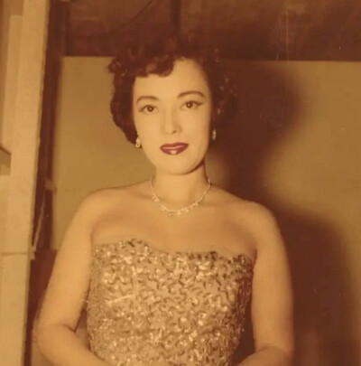 李香兰