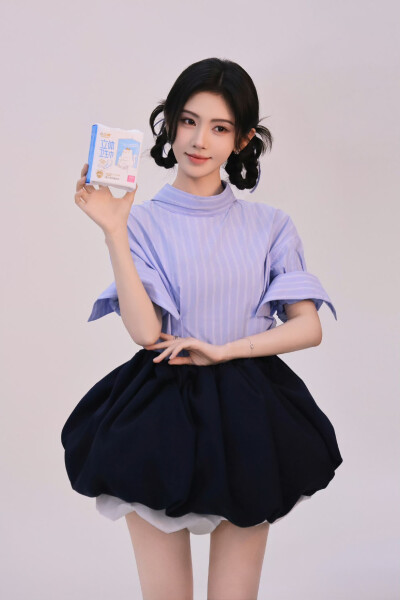 鞠婧祎
