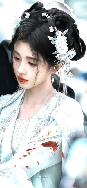 鞠婧祎