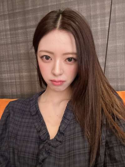 申有娜 yuna