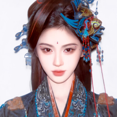 鞠婧祎