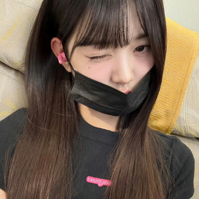 张元英