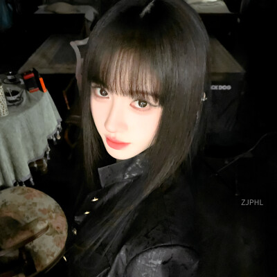 鞠婧祎