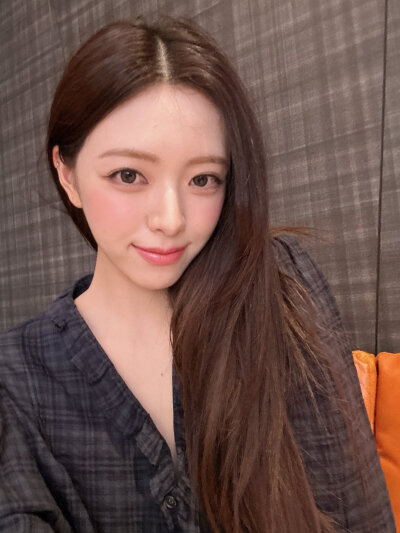 申有娜 yuna