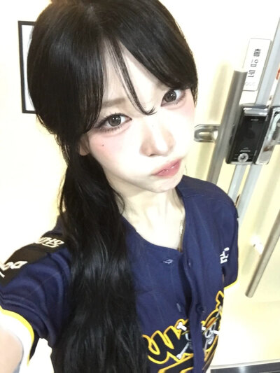 大里春菜 ​​​