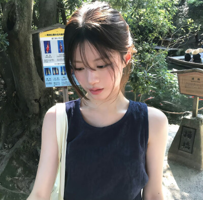 悄悄退场