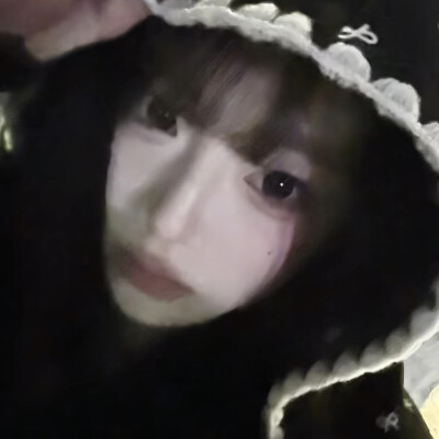 但求一刻你能倾听我