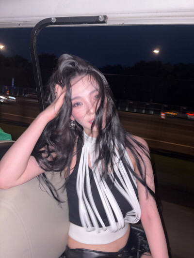 柳智敏 karina
