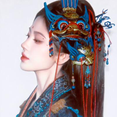 鞠婧祎