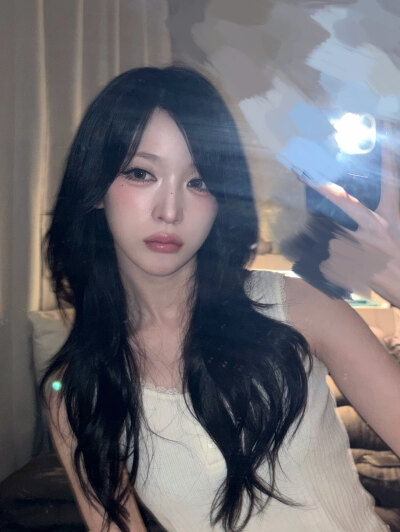 大里春菜 ​​​