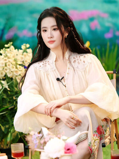 刘亦菲