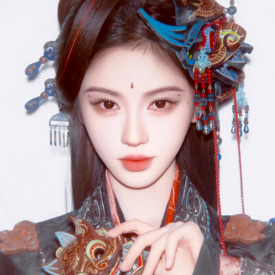 鞠婧祎