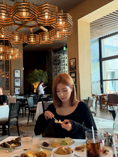 权恩妃