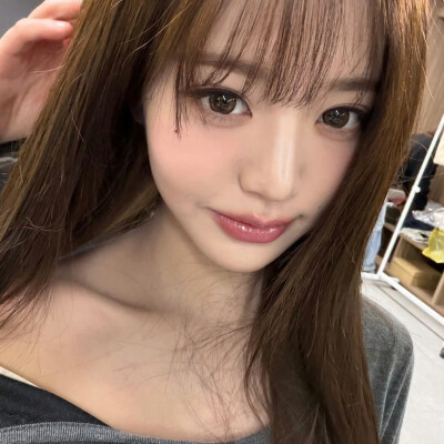 张元英