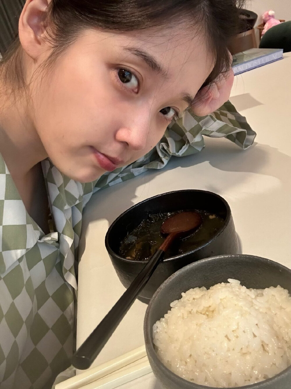 IU