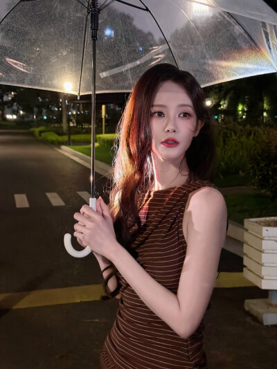 李一桐