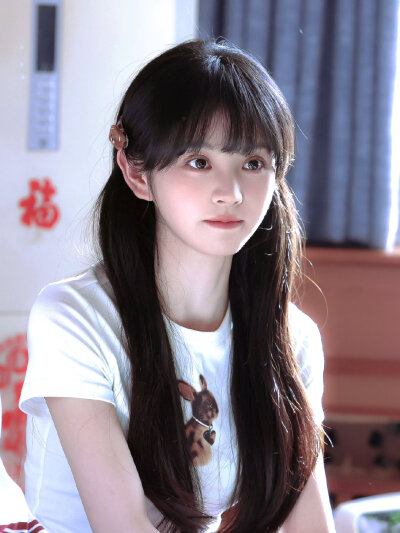 田曦薇 「林知夏」
