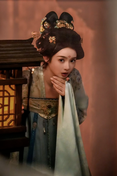 穿成庶女，我靠捡漏如日中天 觅七∣柳如蓝