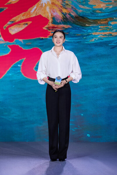 宋佳