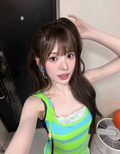 kiiikiii Sui李守彬