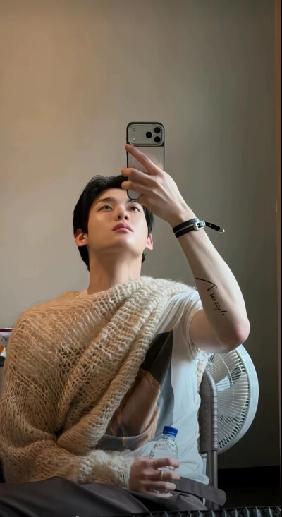 。