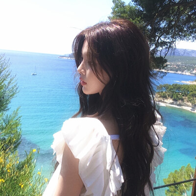 杨超越