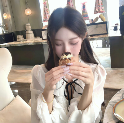 悄悄退场