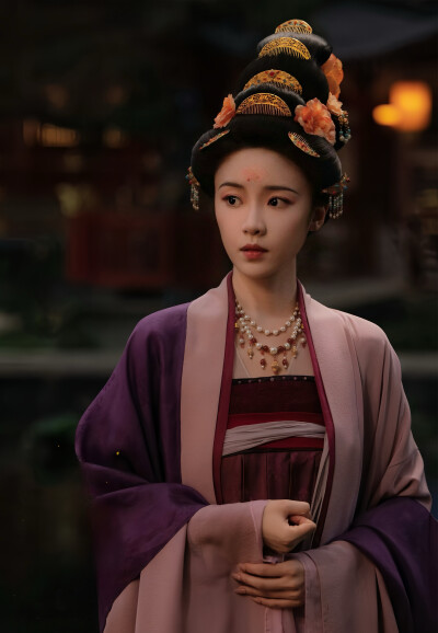 莫离