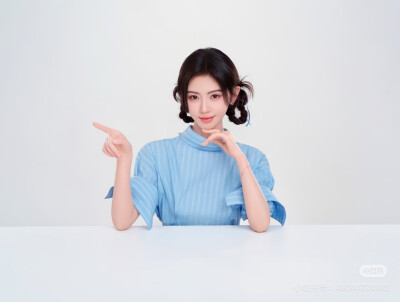 鞠婧祎