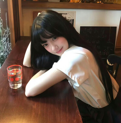 悄悄退场