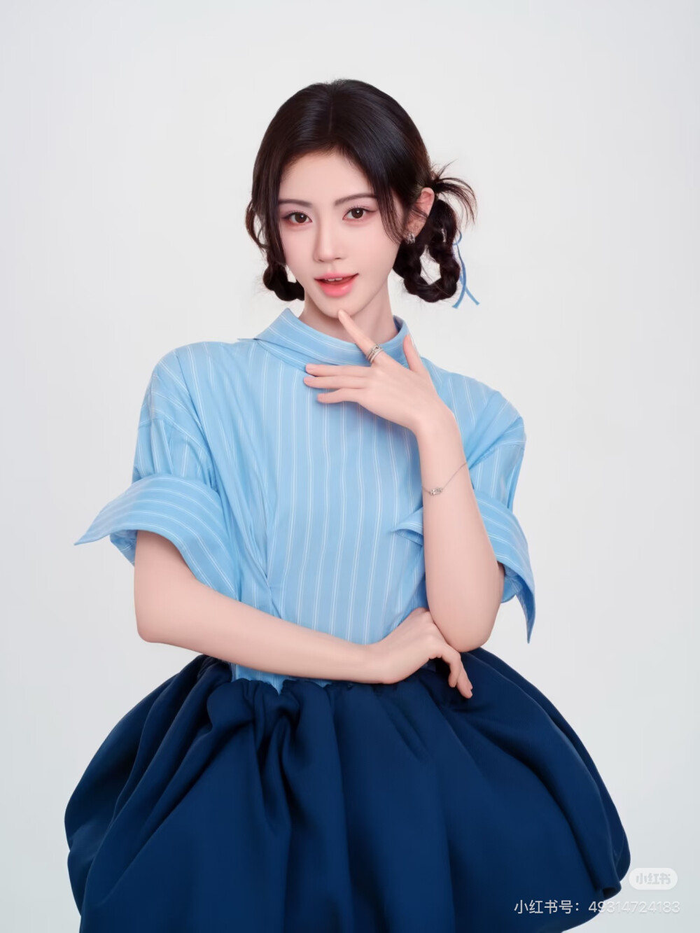 鞠婧祎