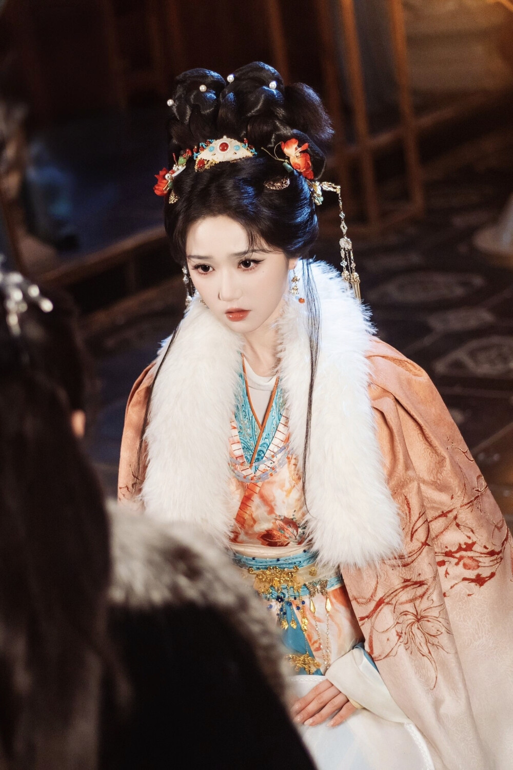 朱门春闺 岳雨婷∣季含漪
