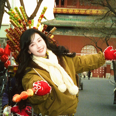 陈都灵