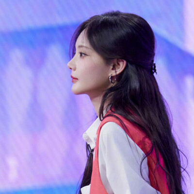 李一桐