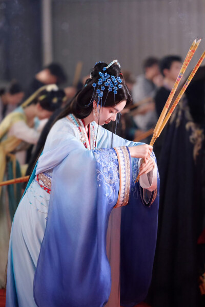 陈瑶