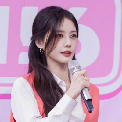 李一桐