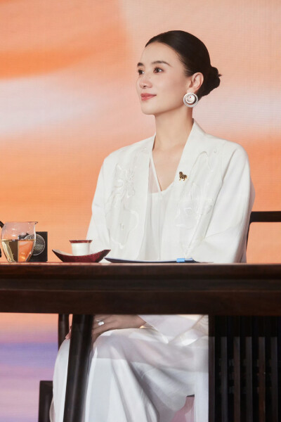 宋佳