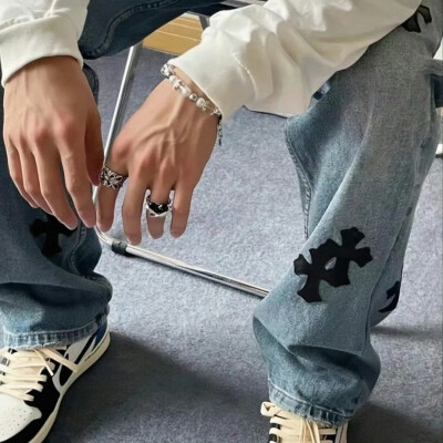 | 男生头像 放弃和等待是一样的