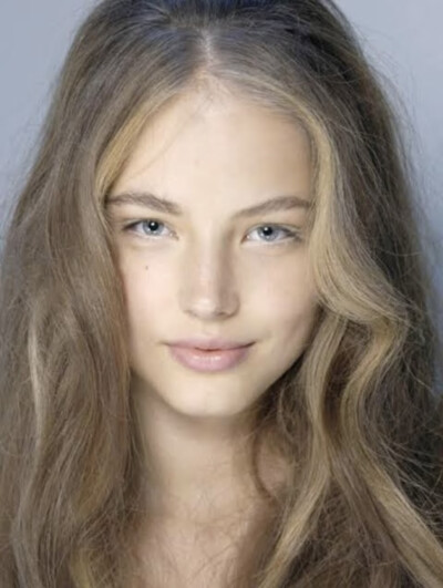 Ruslana Korshunova