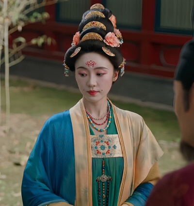 莫离
