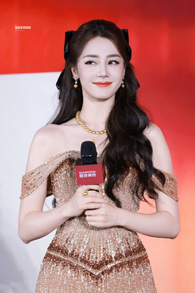 迪丽热巴