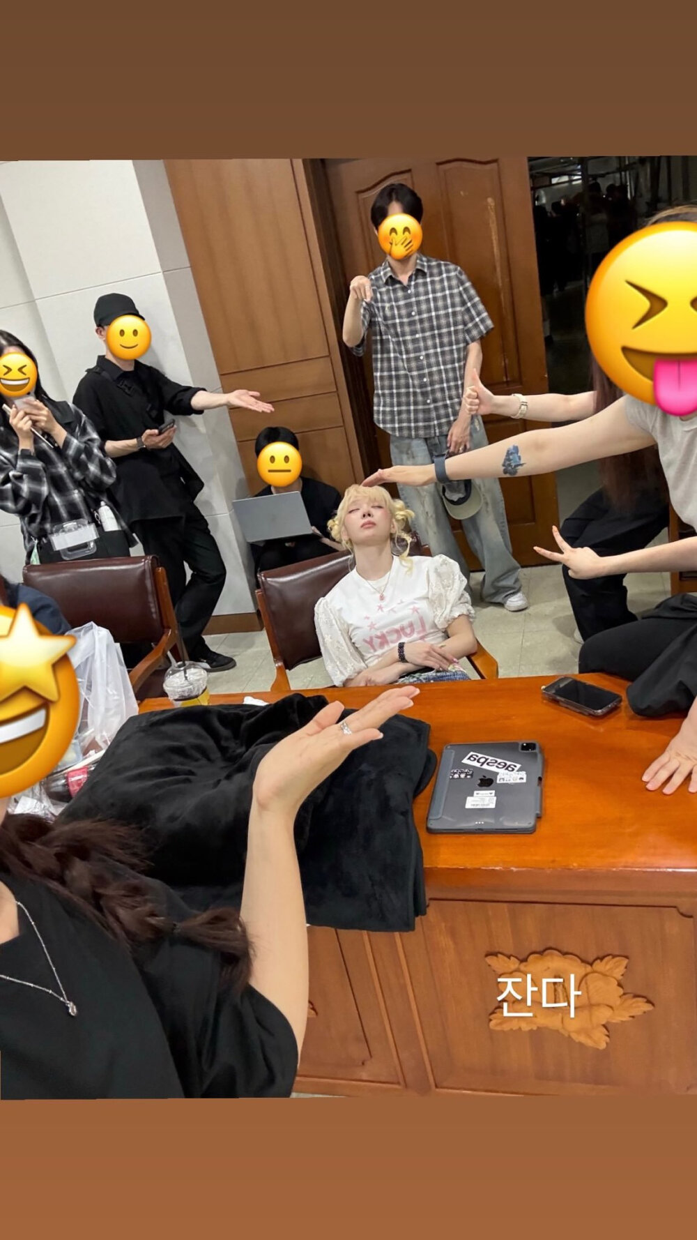 金玟庭INS更新
