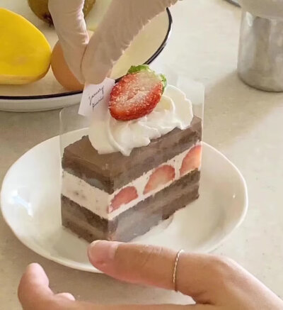 草莓小蛋糕