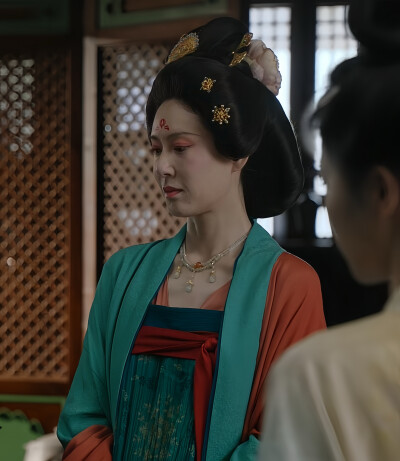 莫离