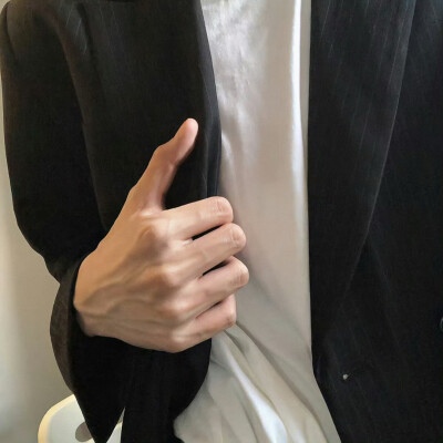  | 男生头像 如果命运是写好的我的痛苦重要吗