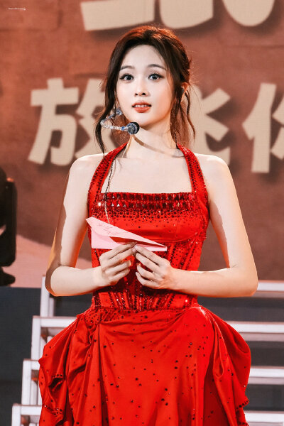 吴宣仪