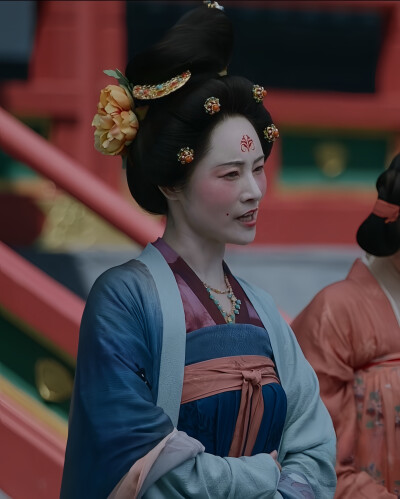 莫离