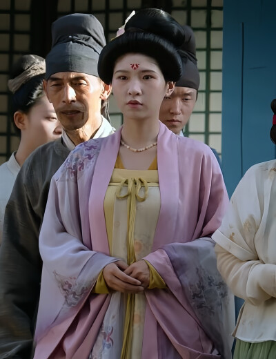 莫离