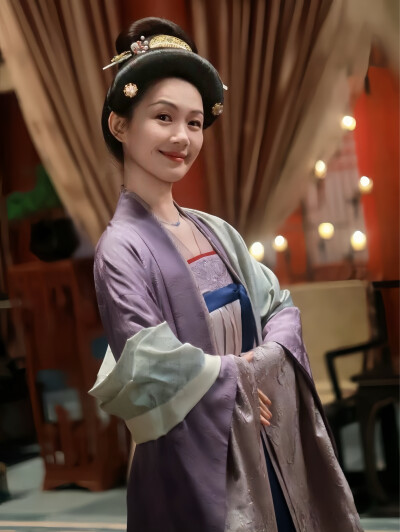 莫离