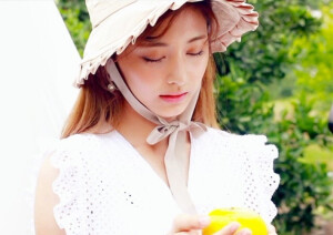 。